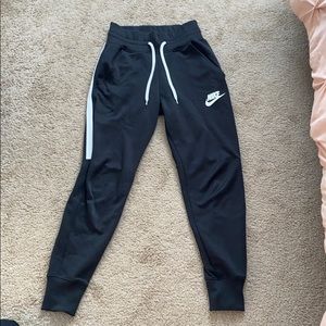 Nike Joggers/Sweatpants